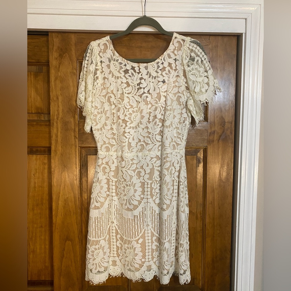 Lulus white lace dress